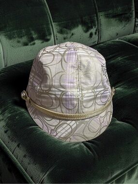 Coach NWT Women's Plaid Beige - Gold Leather Strap Karee Newsboy Cap Sz P/S  !!!